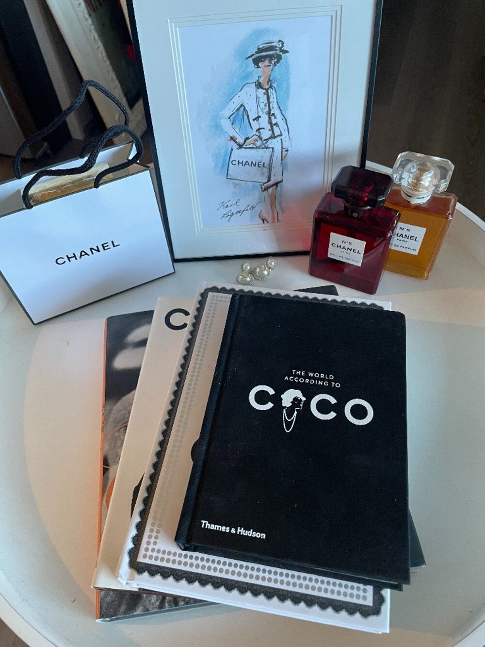 Chanel Book lot . Set of 4 books